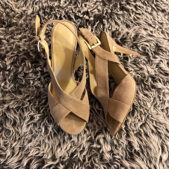 Michael Kors 3in Heel - Picture 3 of 3